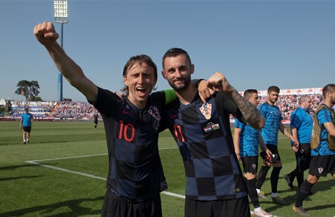 Sjajna atmosfera ponijela Vatrene do pobjede u Osijeku#Great atmosphere in Osijek for an important win against Wales