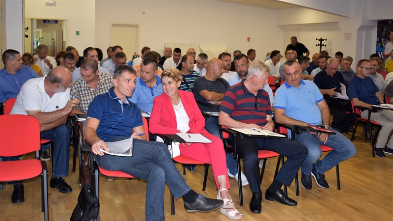 Održan seminar delegata Prve i Druge HNL