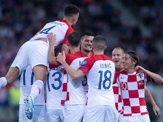 Informacije o kupnji ulaznica za utakmice protiv Švedske i Francuske