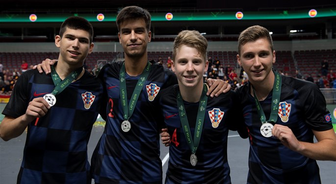 Hrvatska U-19 srebrna na premijernom EP-u!