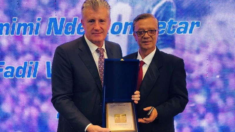 Predsjednik Šuker primio prestižno kosovsko priznanje