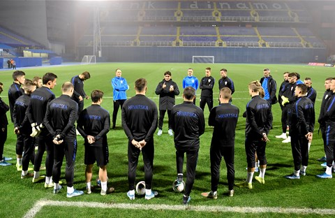 Vatreni odradili trening; Rakitić, Kramarić i Mitrović propuštaju Slovačku