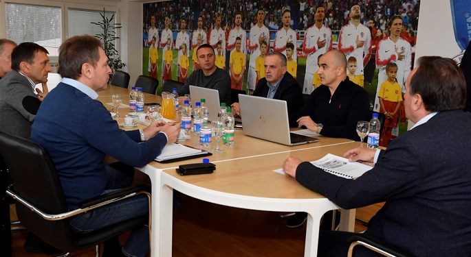 Delegacija HNS-a primila predstavnike FSS-a radi pomoći pri uvođenju VAR-a