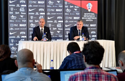 Šuker: "Raduje me EP, a treba pohvaliti i pomlađivanje i rad svih u HNS-u"