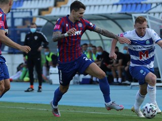 Video: Hajduk slavio kod Osijeka, zadržao korak s Dinamom i Goricom