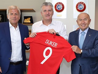 HNS and TFF sign a Memorandum of Understanding