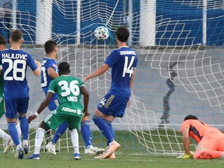 Dinamo slavio na jedanaesterce, Lokomotiva seli u Europsku ligu