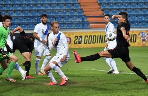 Martin Erlić zapečatio pobjedu za ostanak u Serie A