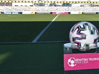 Hajduk kažnjen sa 70.000 kuna i jednom utakmicom bez gledatelja