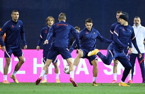 Vatreni odradili zadnji trening uoči susreta s Francuskom