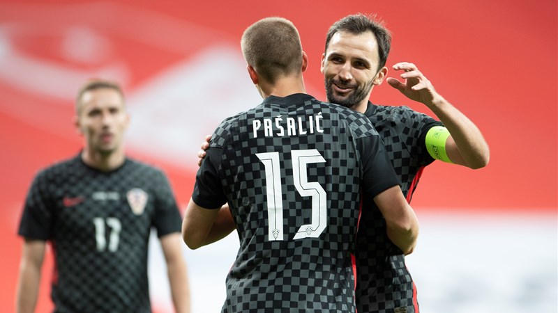 Milan Badelj u nadoknadi spasio Genou poraza