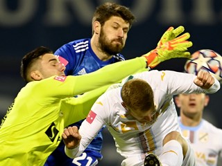 Video: Rijeka nadjačala Dinamo, Gorica uzela bod kod Istre 1961