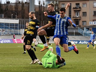 Roko Šimić: "Lijepo je zabiti gol na školskom igralištu, kamoli ne u Prvoj ligi"