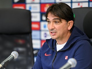 Dalić: “Nadam se da će Luka ostati s nama do Katara!”