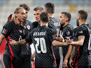 Croatia breaks Maltese resistance, sits at the top of the group