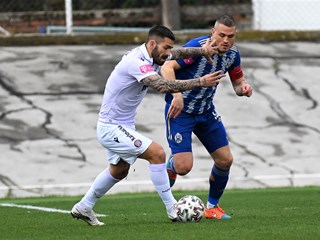 Video: Pobjede Hajduka i Osijeka, Dinamu bod, golijada Gorice i Rijeke
