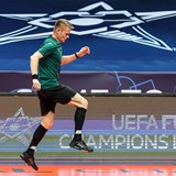 Nikola Jelić sudi polufinale između Francuske i Portugala