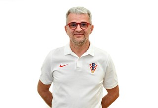 NIKŠA MARTINAC