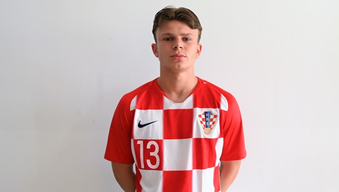 Leon Mate Pesch