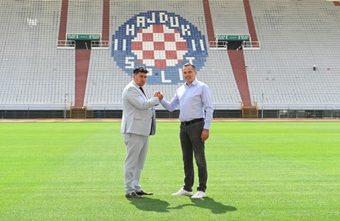 New hybrid pitch presented at Poljud Stadium in Split