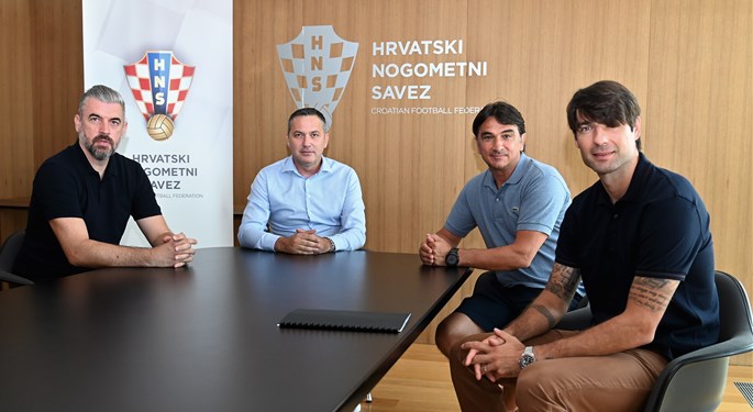 Marijan Kustić održao sastanak s Pletikosom, Dalićem i njegovim pomoćnicima