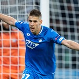 Kramarić proslavio rušenje rekorda hat-trickom u prvom poluvremenu