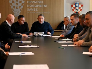 Video: Izvučeni parovi četvrtfinala SuperSport Hrvatskog nogometnog kupa