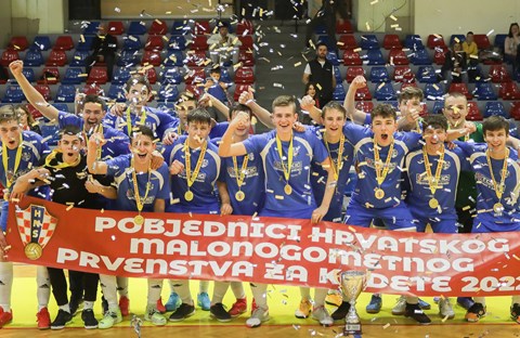 Autodijelovi Tokić kadetski prvaci Hrvatske u futsalu