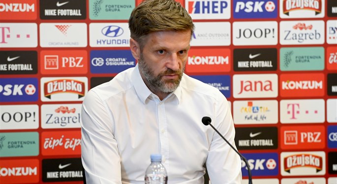Bišćan selects Croatia U-21 squad for final qualifiers