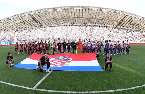 Novčane kazne za Hajduk i Rijeku