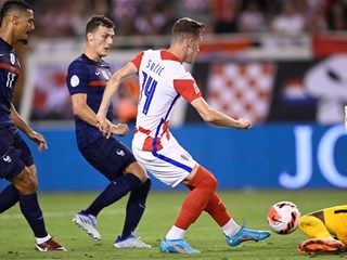 Luka Sučić upisao asistenciju nakon samo 17 sekundi igre