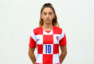 Mia Pestić