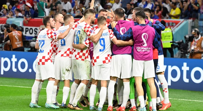 Hrvatska preko Japana u četvrtfinale, Livaković junak Vatrenih!