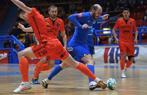 Stanoinvest Futsal Pula, Murter, Novo Vrijeme i Šibenik 1983 polufinalisti