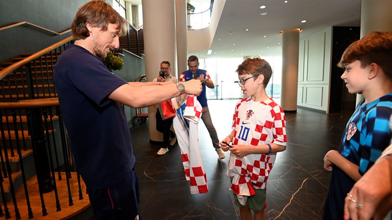 Luka Modrić ispunio želju malom Tinu