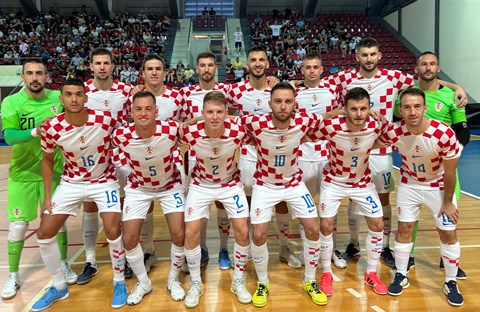 Marinko Mavrović objavio popis igrača za utakmice s Francuskom
