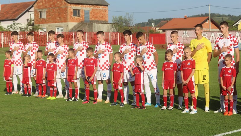 Hrvatska U-17 reprezentacija svladala BiH i uveličala proslavu stotog rođendana NK Oriolik