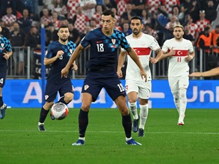 Kahlina junak, Musa strijelac iz igre i s bijele točke