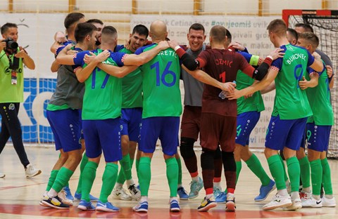 Olmissum slavio, Futsal Dinamo poražen u uzbudljivoj završnici