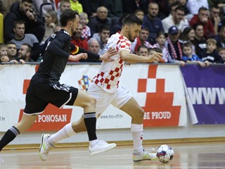 Hrvatska protiv Slovenije 3. i 6. veljače