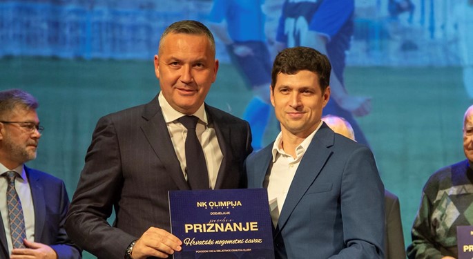 Marijan Kustić na svečanoj akademiji Nogometnog kluba Olimpija