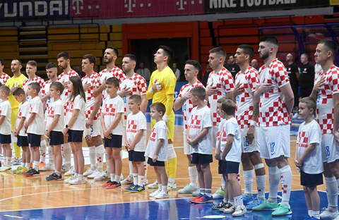 Hrvatska u skupini s Azerbajdžanom, Švedskom i Grčkom