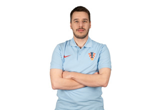 DOMINIK KUMEK