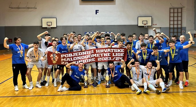 MNK Uspinjača Gimka prvak Hrvatske u kadetskoj i juniorskoj konkurenciji