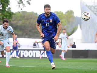 Smolčić asistent, Petković strijelac za bod Kocaelispora