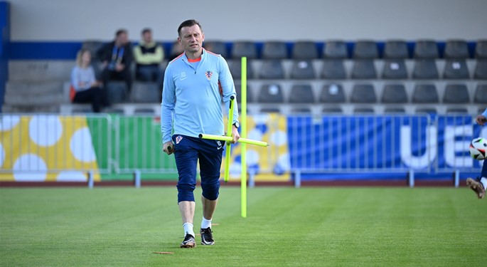 Olić objavio popis igrača za nastavak kvalifikacija za Europsko prvenstvo