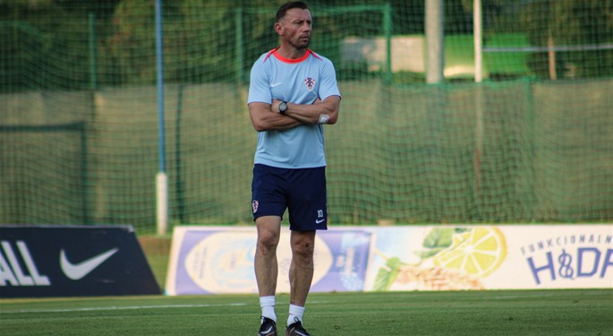 Olić: "Bez obzira na to što su prijateljske utakmice, tražit ćemo ozbiljnost"