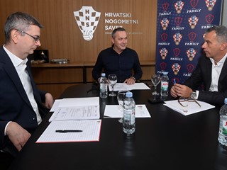 Održana sjednica Izvršnog odbora HNS-a