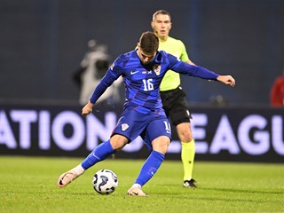 Rani pogodak, majstorska asistencija: Baturina poveo Como do pobjede kod Lazija