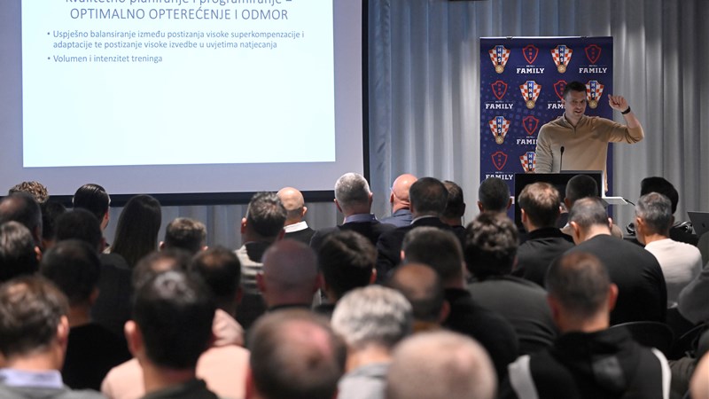 Natječaji nogometne Akademije HNS-a